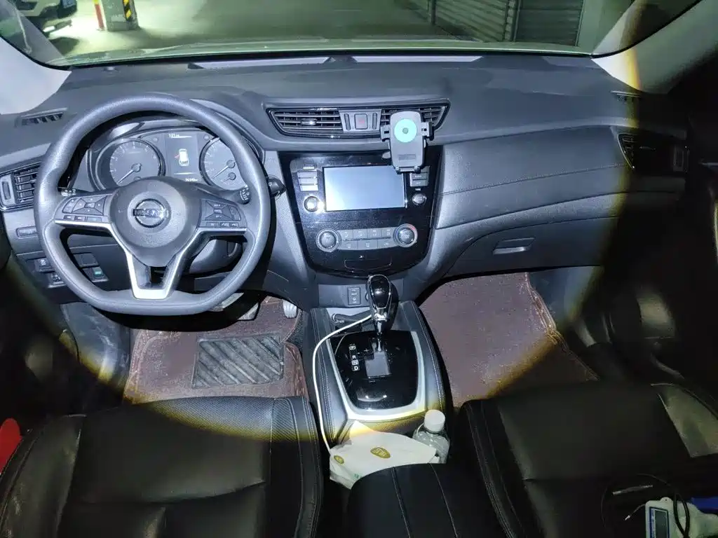 Nissan X-Trail — миниатюра 13