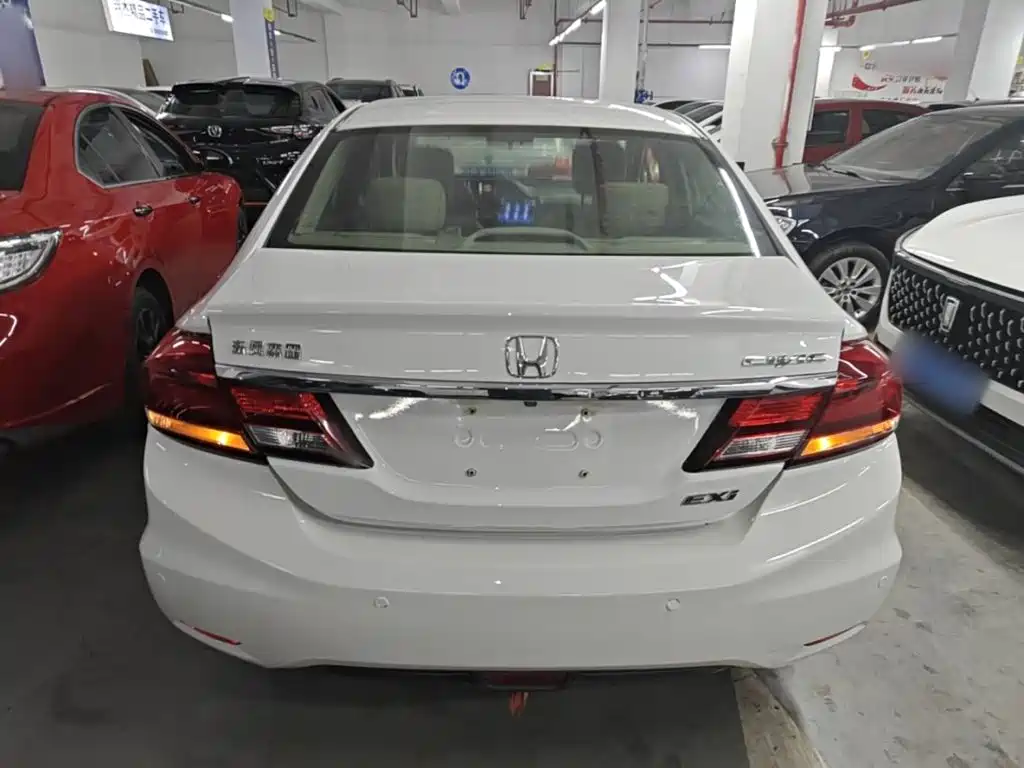 Honda Civic — миниатюра 6