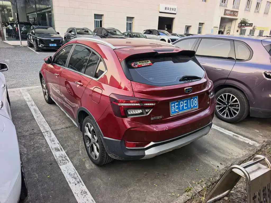 Geely Vision S1 — миниатюра 6