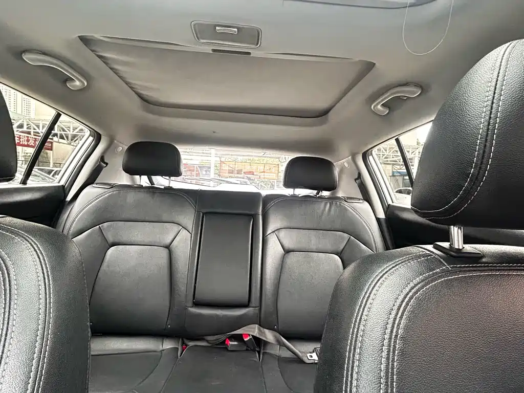 Kia Sportage — миниатюра 17