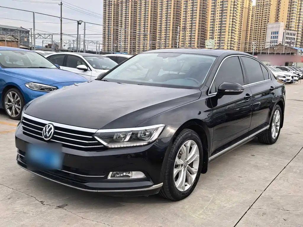 Volkswagen Magotan — миниатюра 2