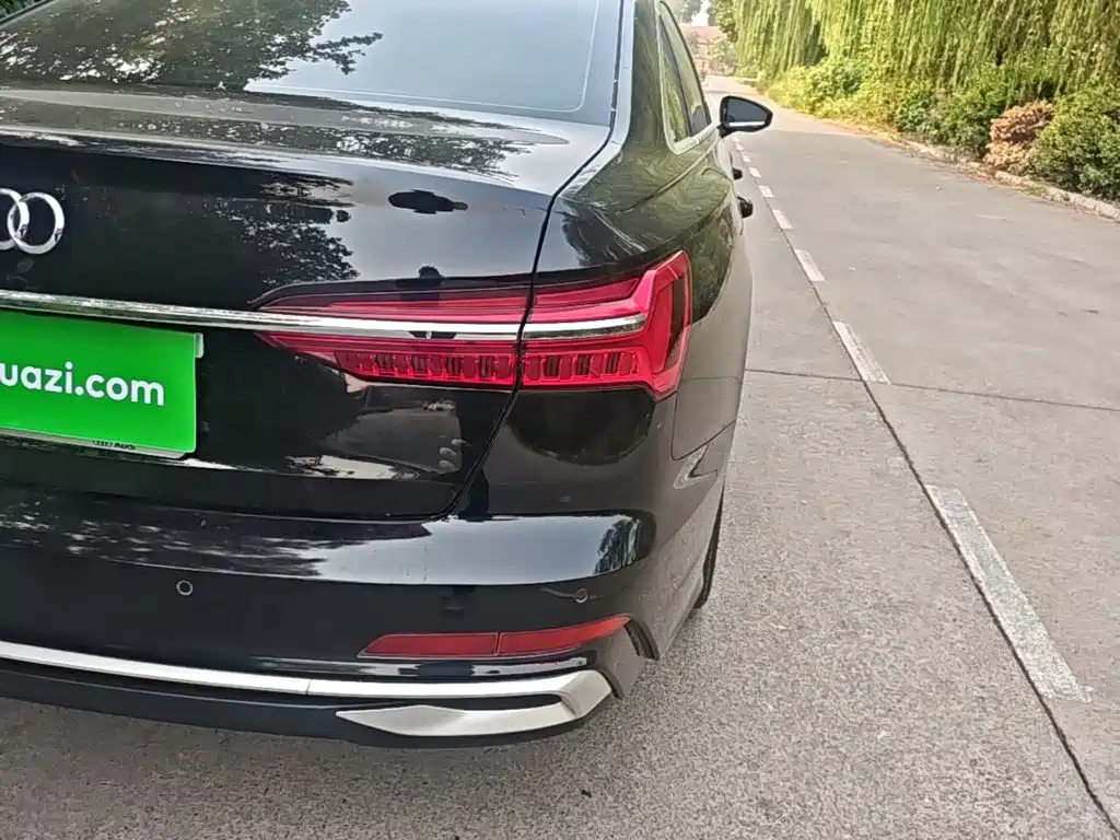 Audi A6L — миниатюра 8