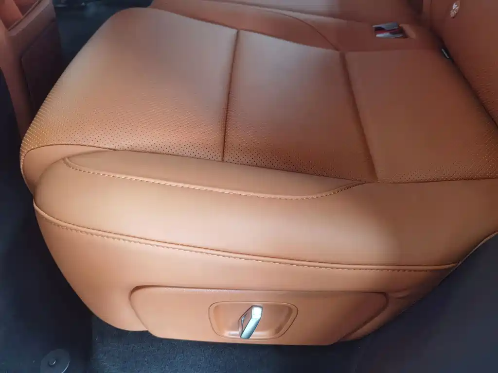 Li Auto Li L6 — миниатюра 13