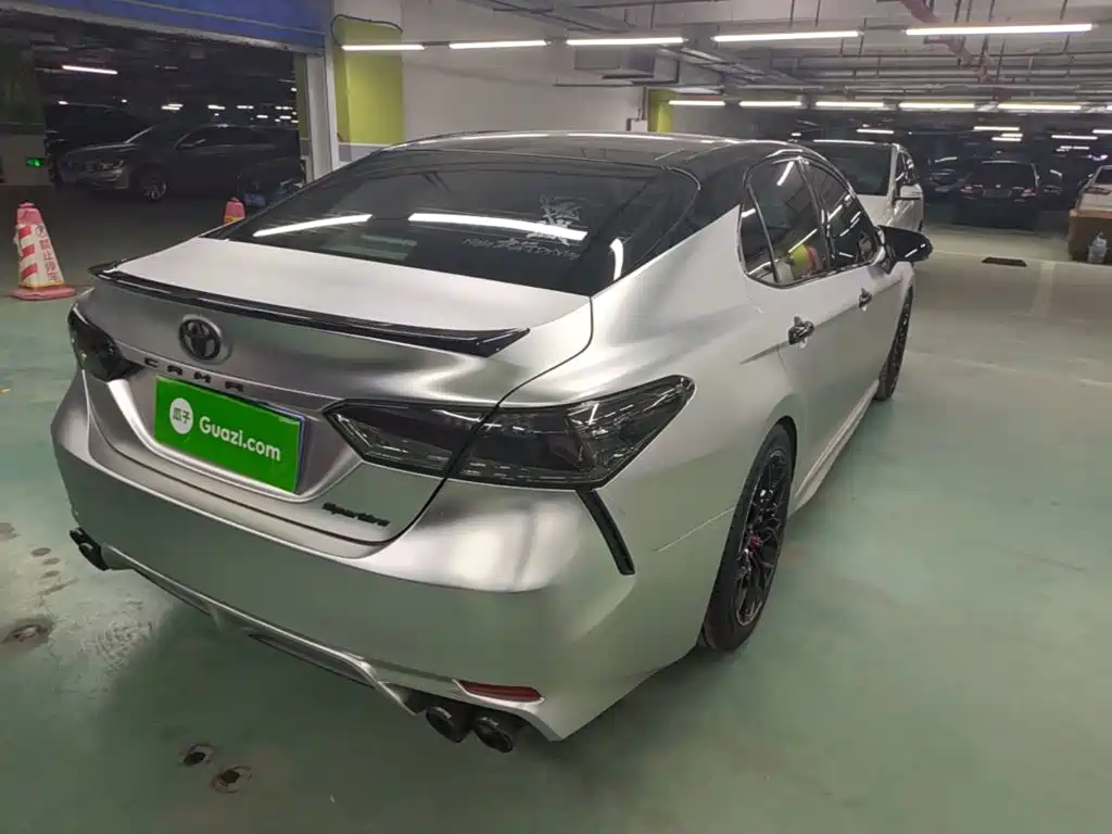 Toyota Camry — миниатюра 7