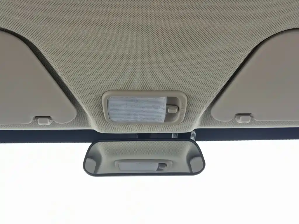 Wuling Hongguang — миниатюра 22