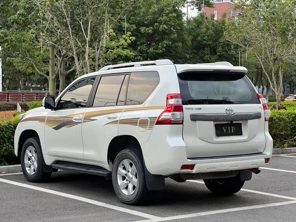 Toyota Prado — миниатюра 7
