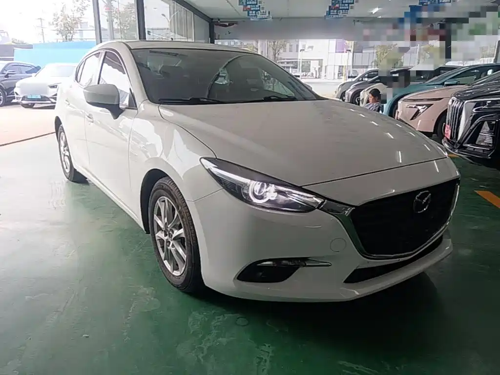 Mazda 3 Axela — миниатюра 4