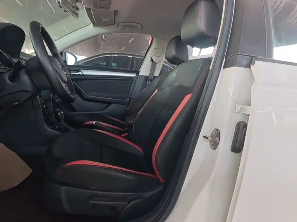 Volkswagen Bora — миниатюра 15
