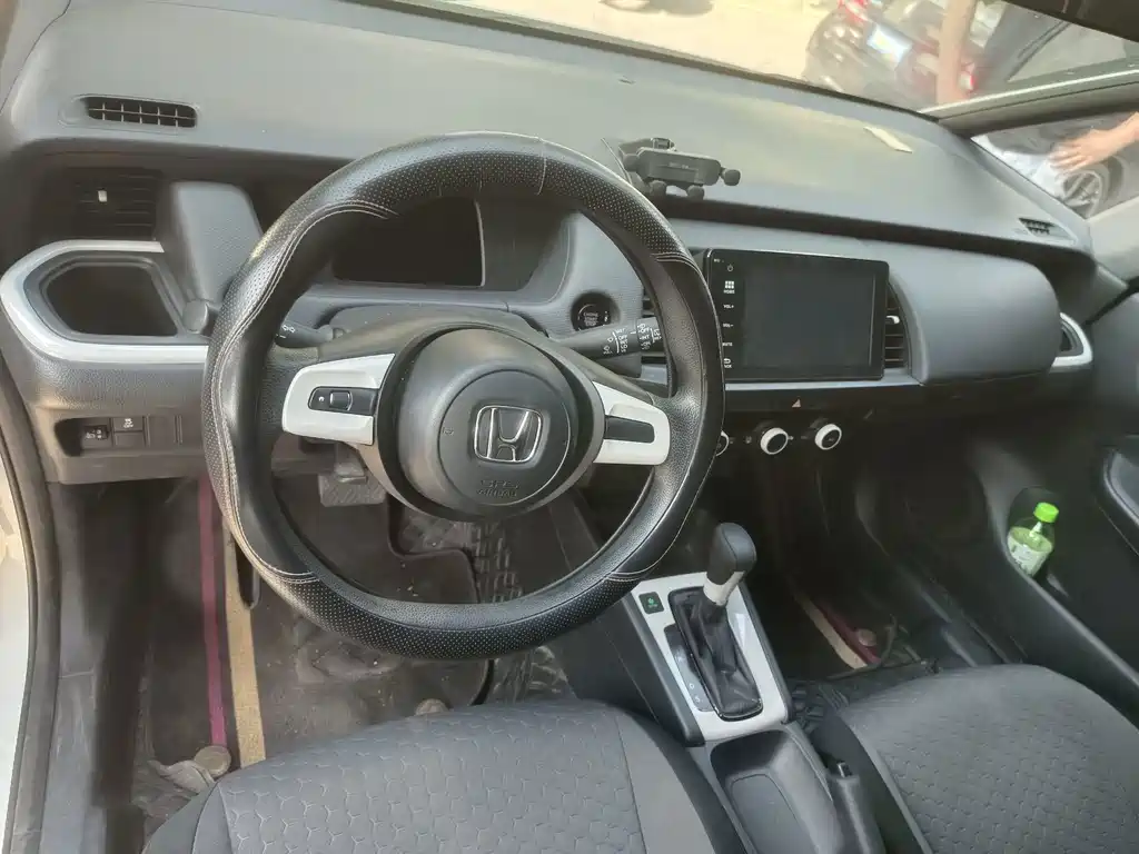 Honda Fit — миниатюра 6