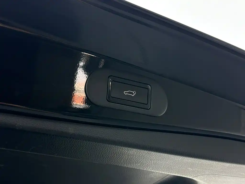 Toyota Highlander — миниатюра 25