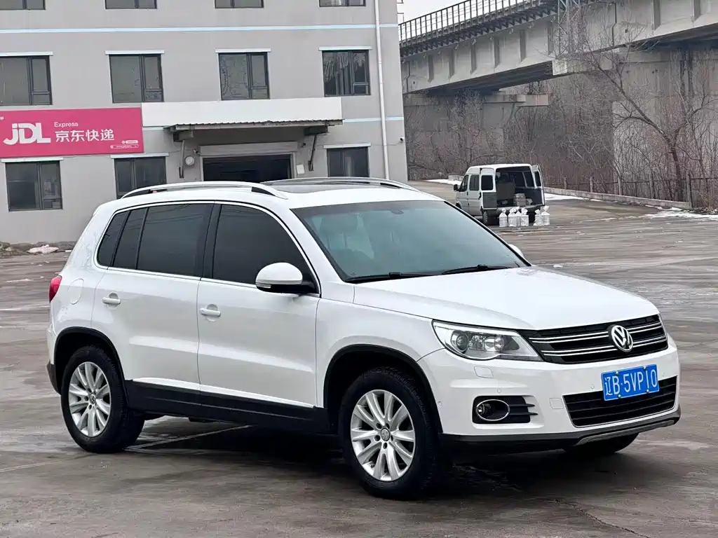 Volkswagen Tiguan 2012 2.0TSI AT Flagship
