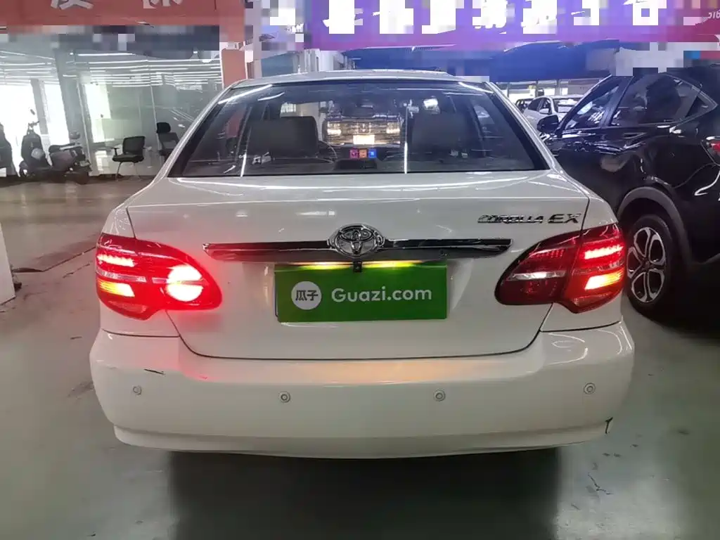 Toyota Corolla — миниатюра 6