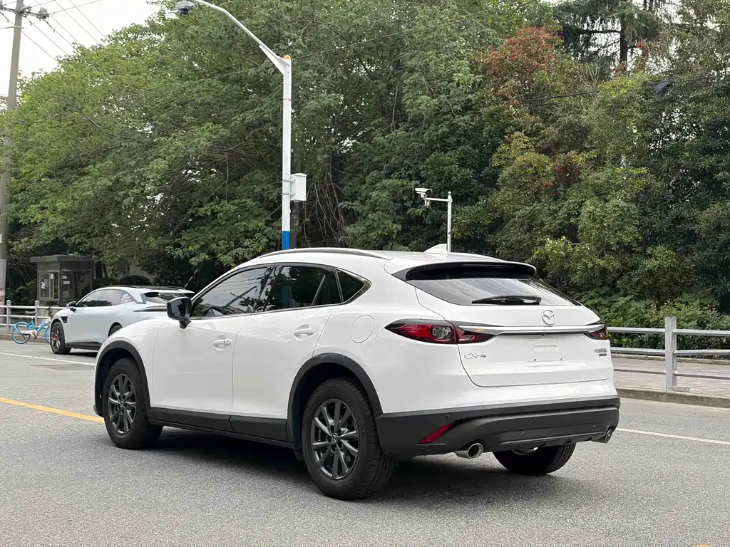 Mazda CX-4 — миниатюра 8