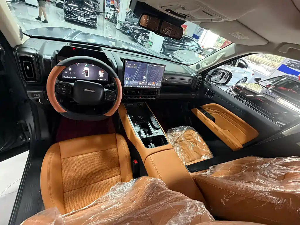 Haval Menglong New Energy — миниатюра 10