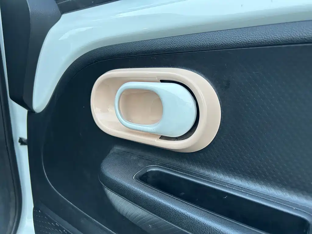 Roewe Clever — миниатюра 15