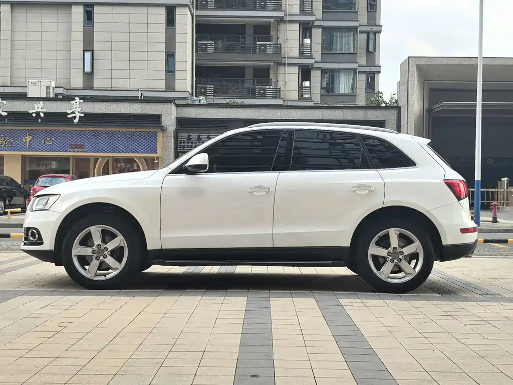 Audi Q5 — миниатюра 6