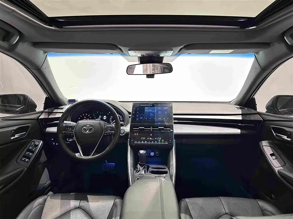 Toyota Avalon — миниатюра 5