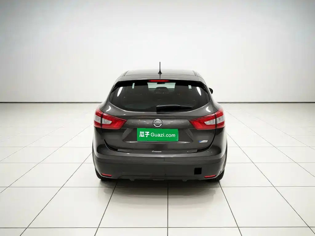 Nissan Qashqai — миниатюра 5