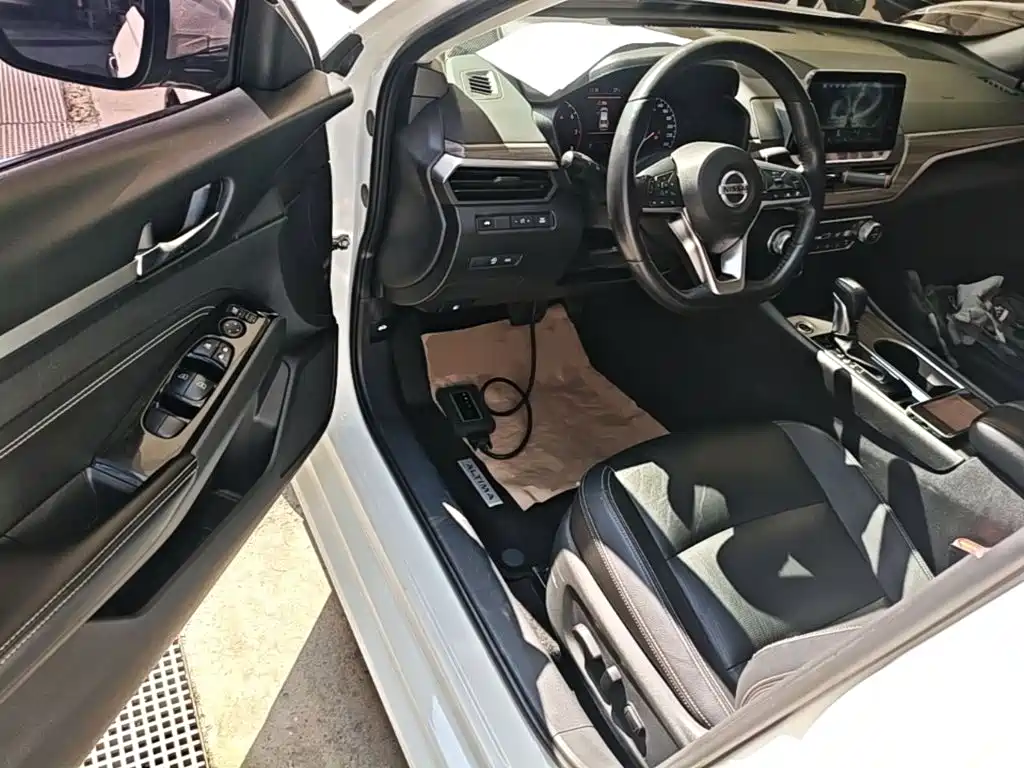 Nissan Teana — миниатюра 16