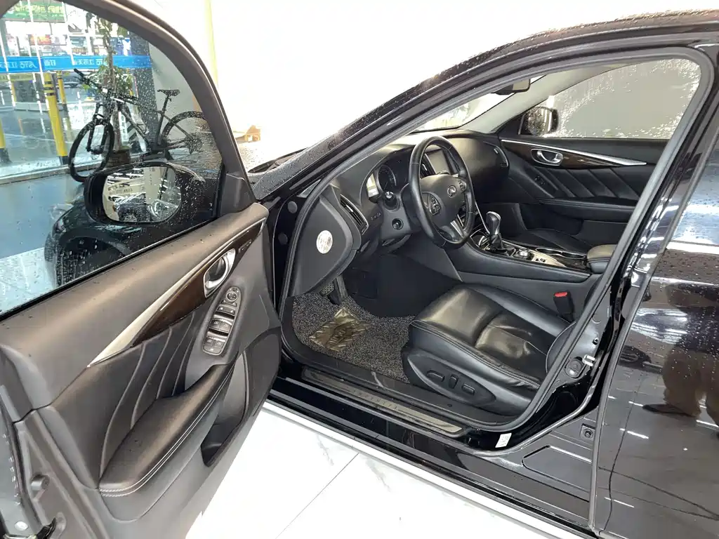Infiniti Q50L — миниатюра 6
