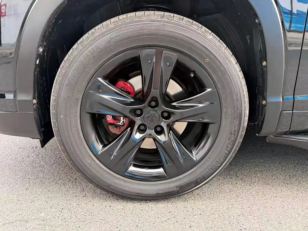 Toyota Highlander — миниатюра 6