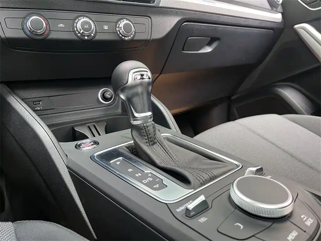 Audi Q2L — фотографии объявления, Фото 13