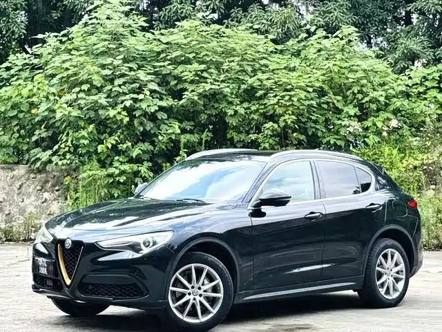 ALFA ROMEO STELVIO 2017