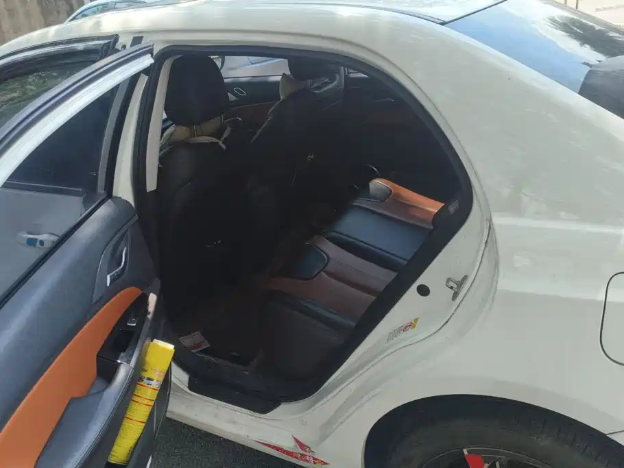 BYD Qin NEV — миниатюра 11
