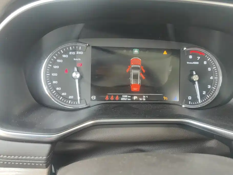 Roewe RX8 — миниатюра 14