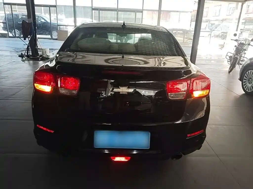 Chevrolet Malibu — миниатюра 6