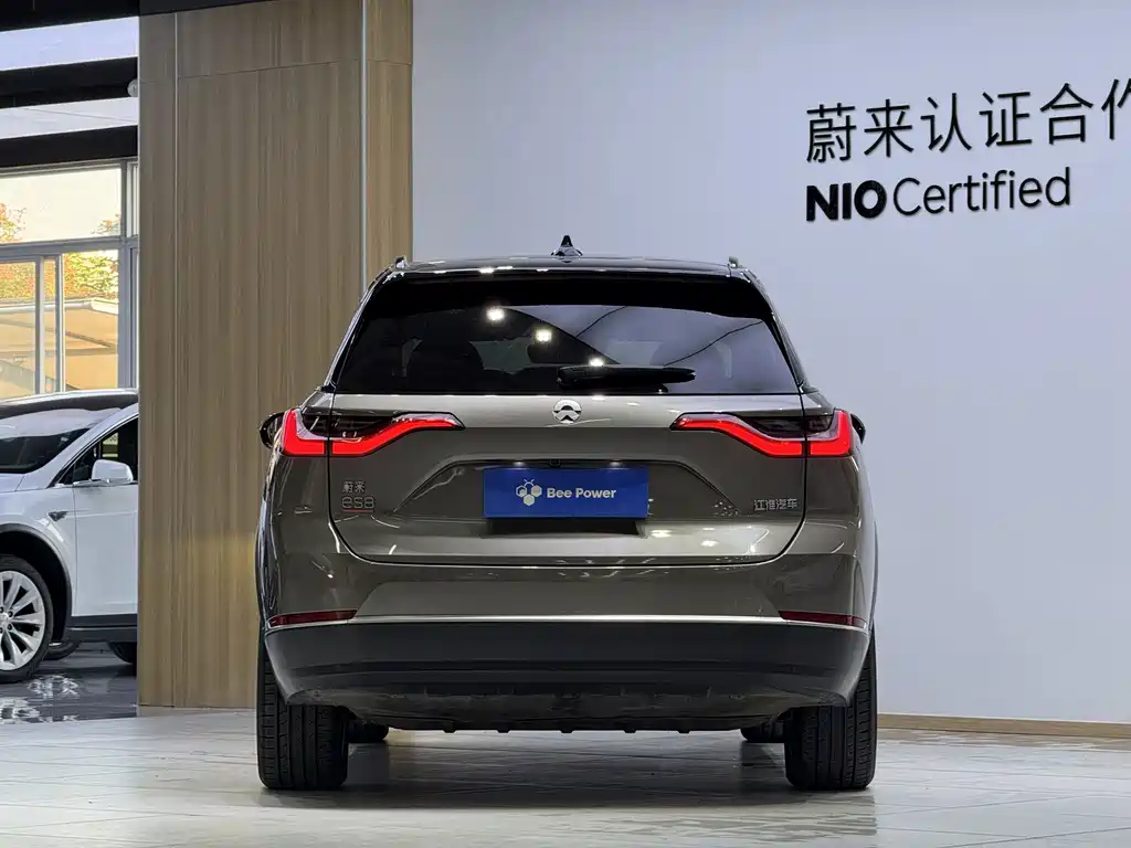 NIO ES8 — миниатюра 7
