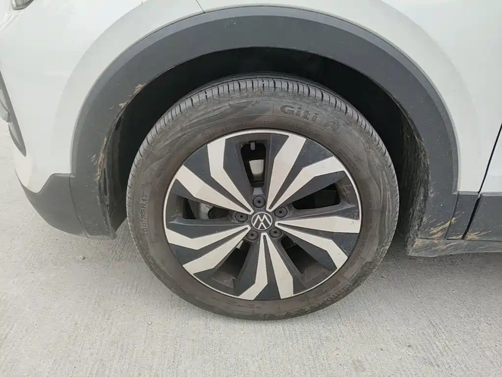 Volkswagen Tharu — миниатюра 23
