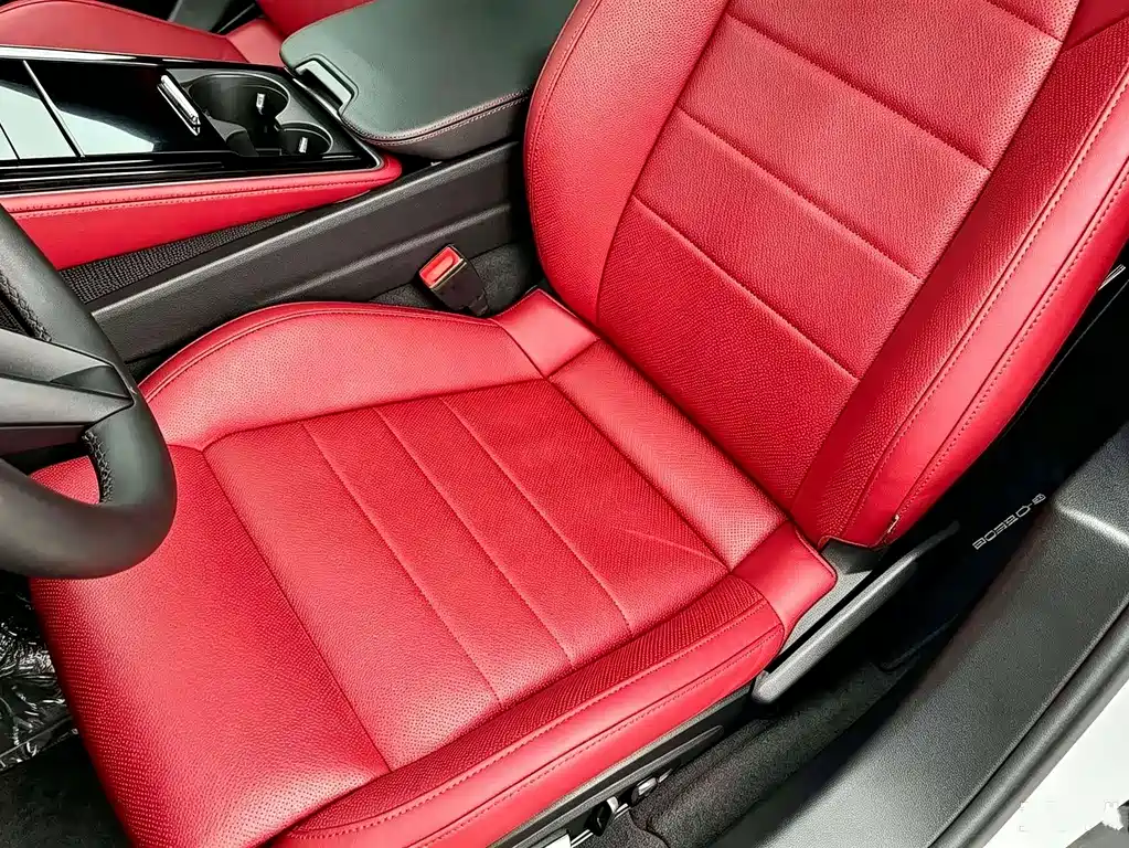 Porsche Panamera — миниатюра 9