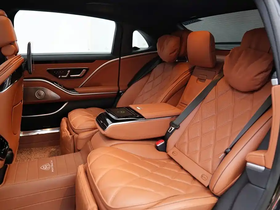 Mercedes-Benz S-Class — миниатюра 14