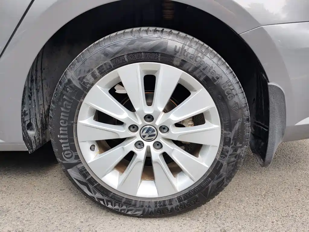 Volkswagen Lavida — миниатюра 10