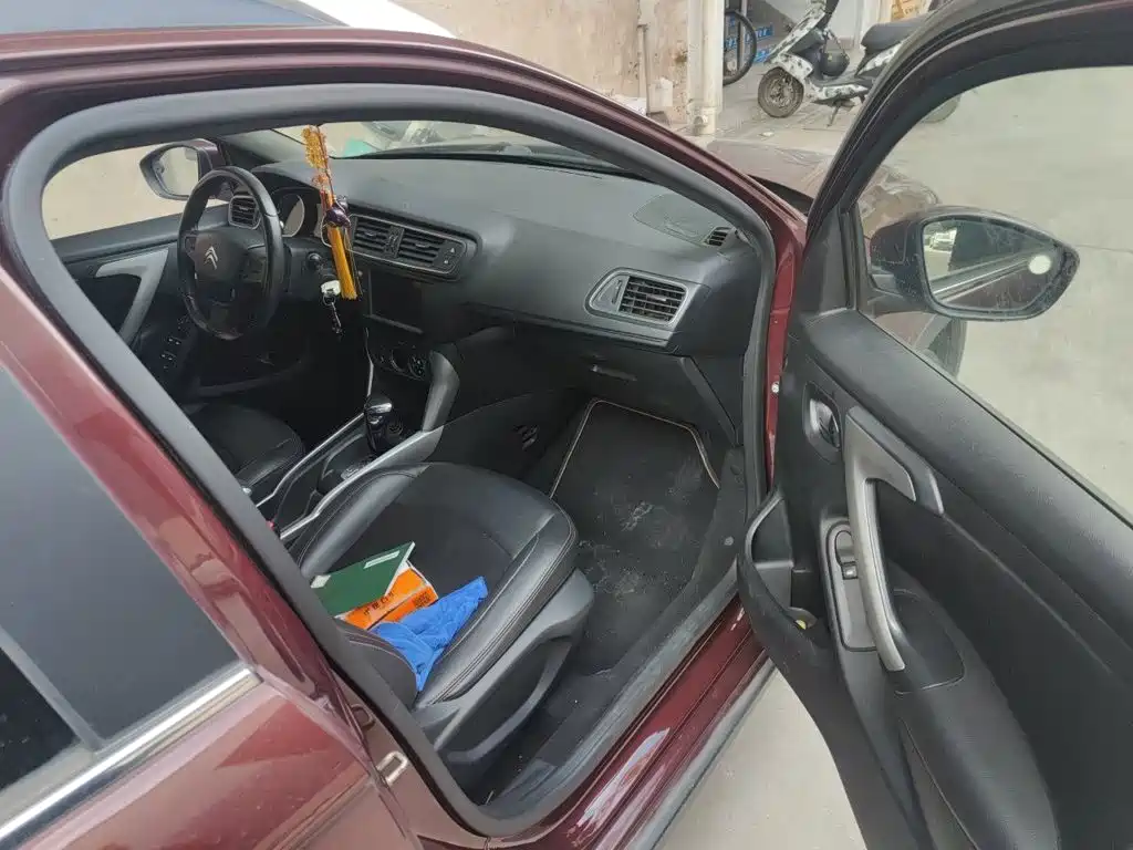 Citroen C3-XR — миниатюра 19