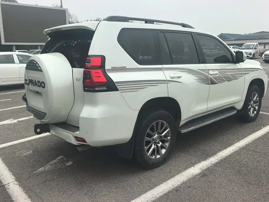 Toyota Land Cruiser Prado 2018 3.5L AT TX-L