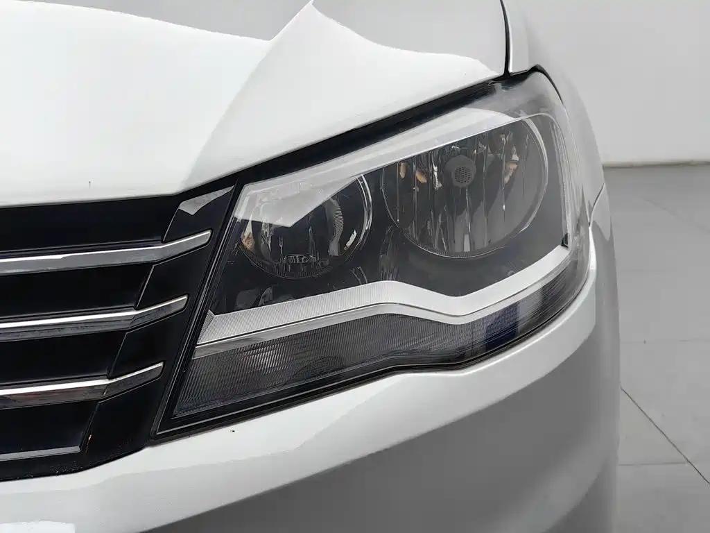 Volkswagen Bora — миниатюра 7