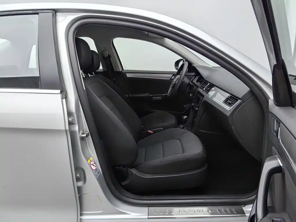Volkswagen Bora — миниатюра 23