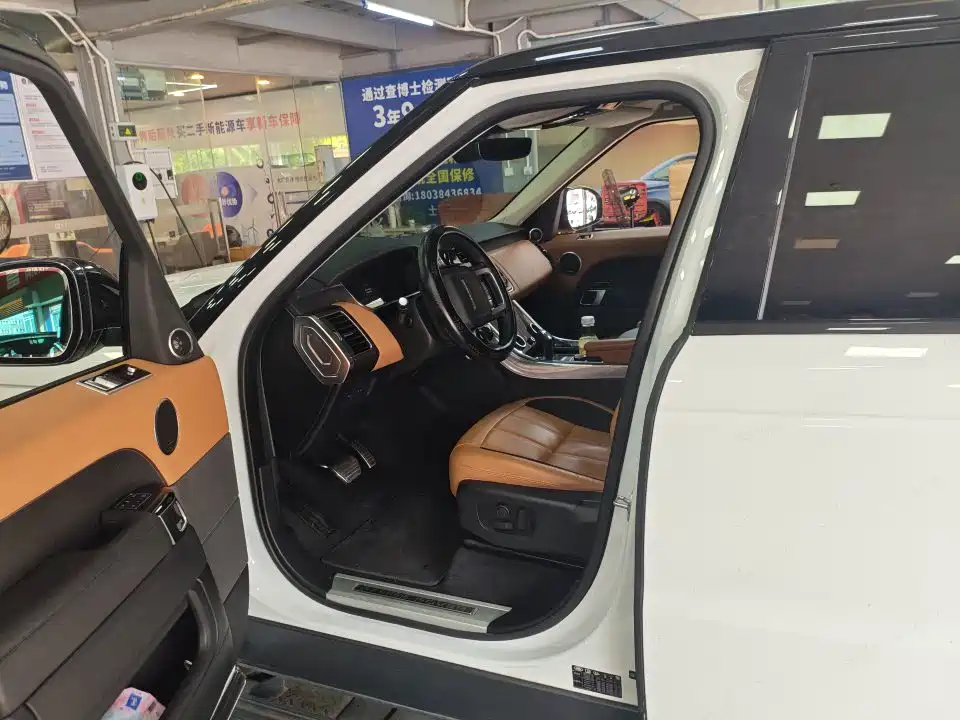 Land Rover Sport — миниатюра 5