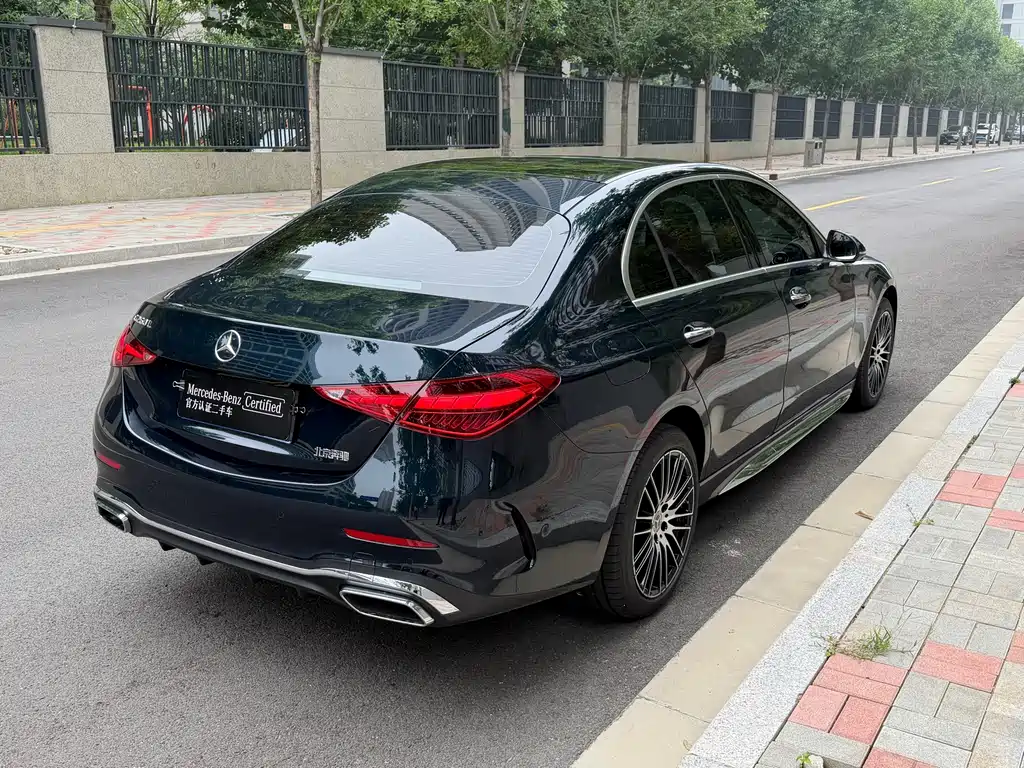 Mercedes-Benz C-Class — миниатюра 8