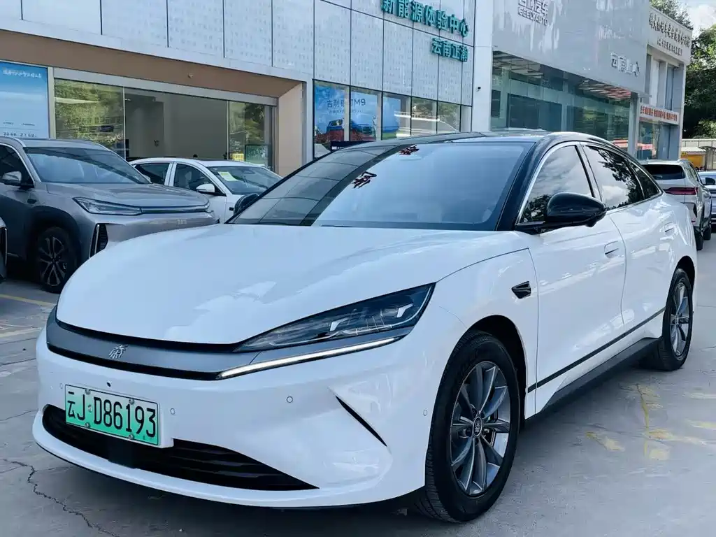 Byd Qin L 2025