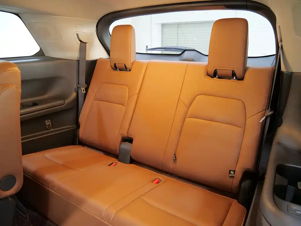 Nissan Pathfinder 2024 380VC-TURBO 6 мест