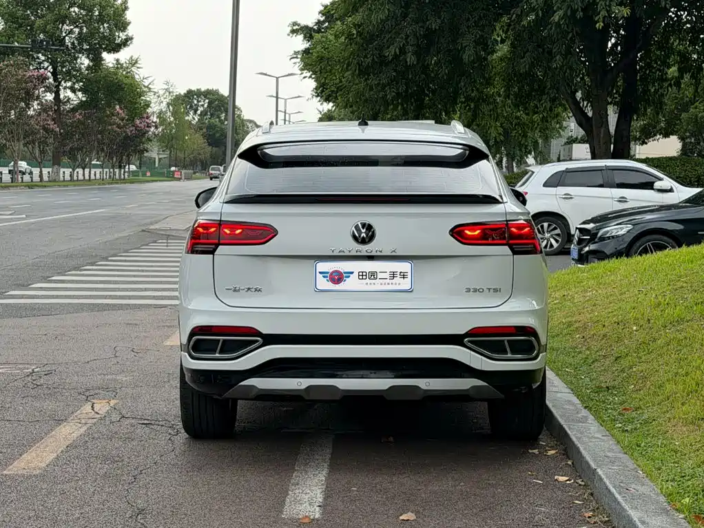 Volkswagen X — миниатюра 5