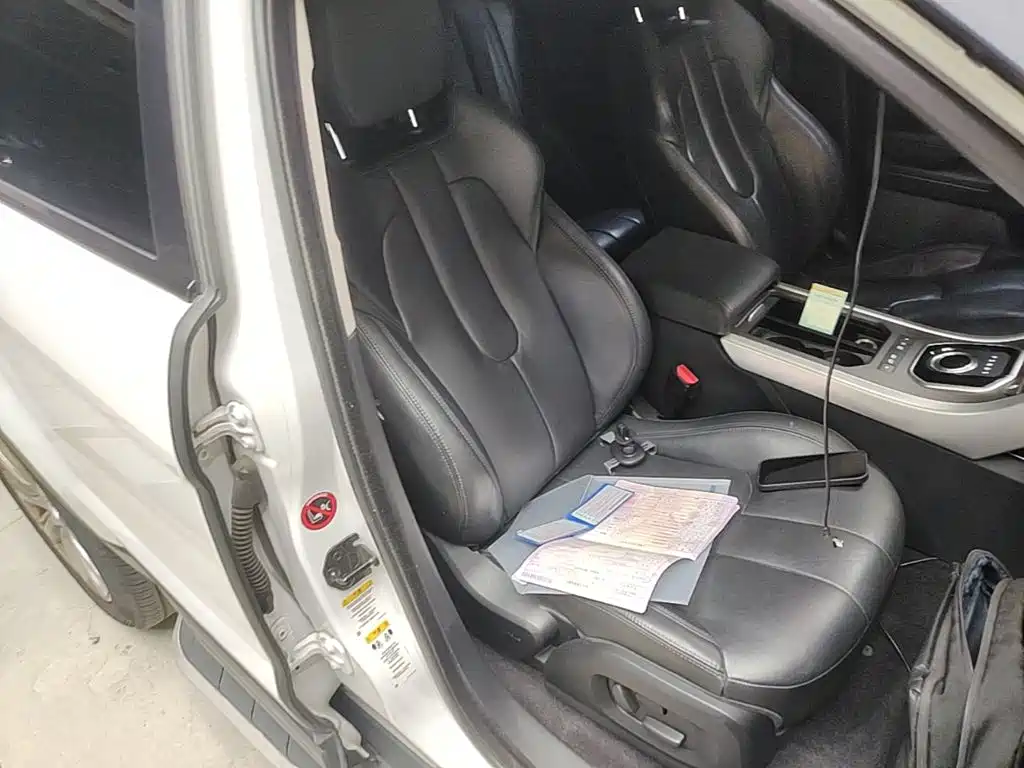 Land Rover Evoque — миниатюра 25