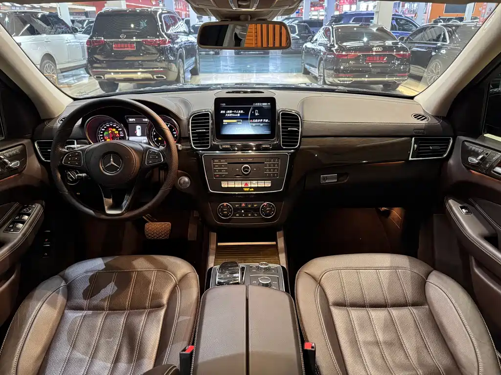 Mercedes-Benz GLS 2019 GLS 400 4MATIC
