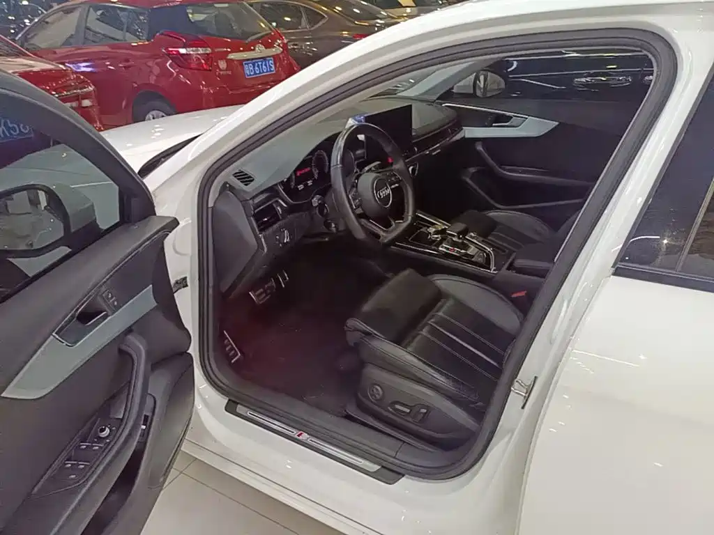 Audi A4L — миниатюра 16