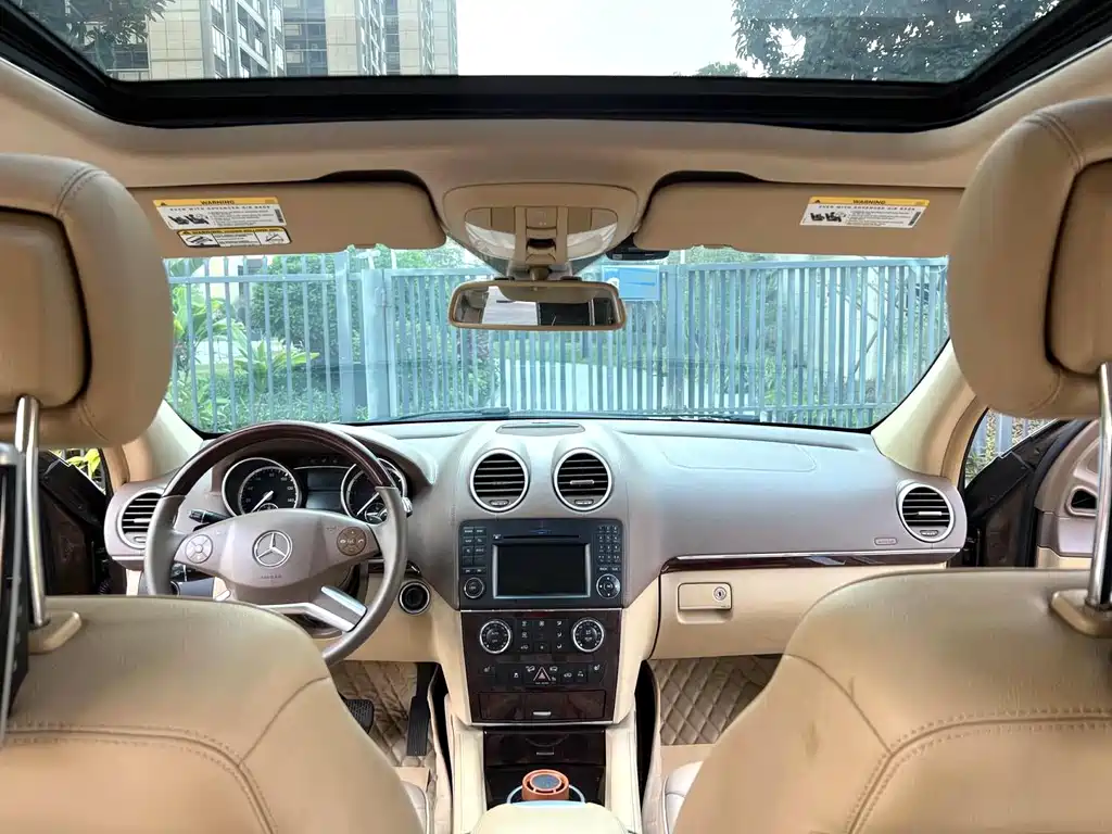 Mercedes-Benz GL-Class — миниатюра 13