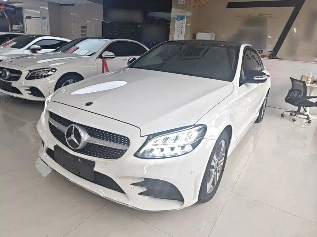 Mercedes-Benz C-Class — миниатюра 2