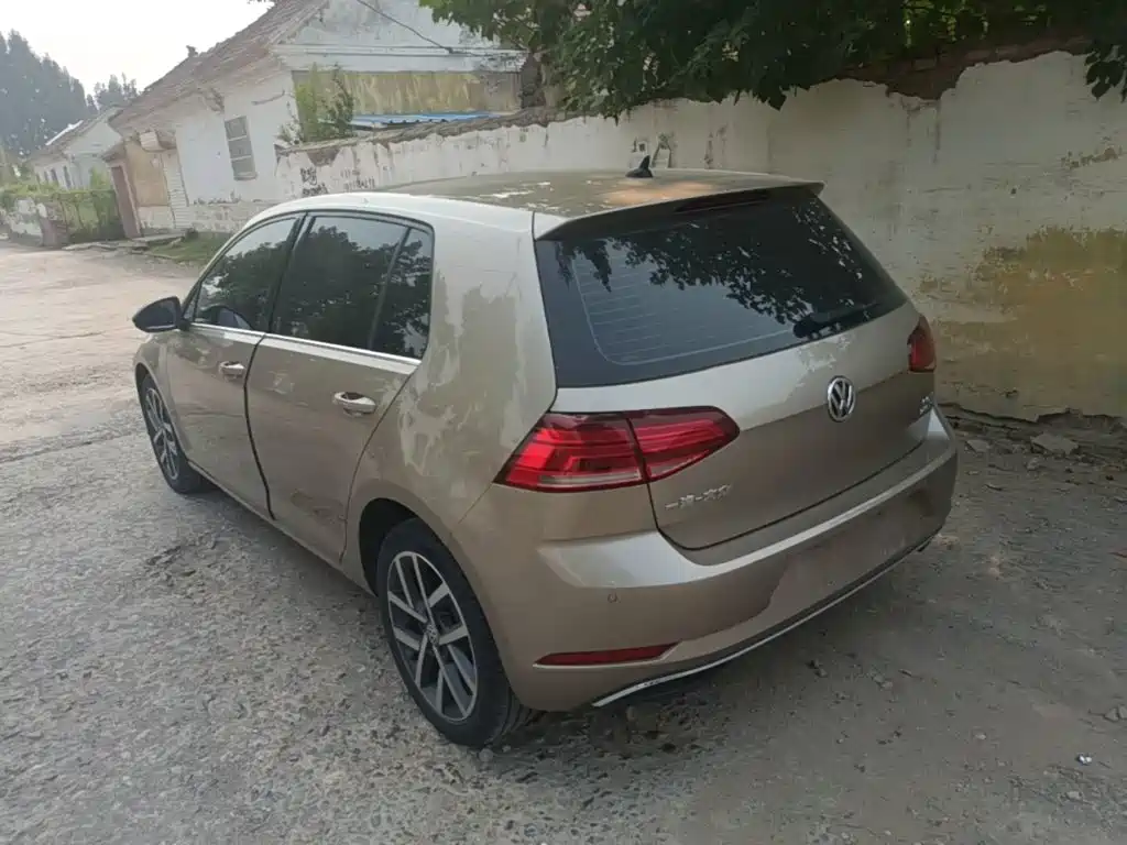 Volkswagen Golf — миниатюра 5